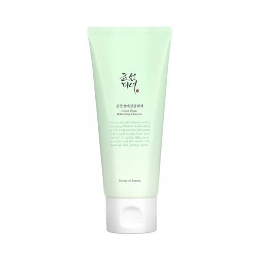 Green Plum Refreshing Cleanser